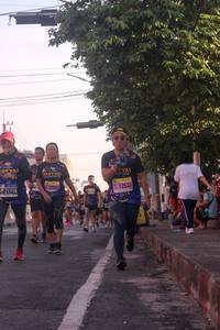 BIB: 12533
                            <button type="button" onclick="openModal(3748825)" class="btn btn-primary btn-sm float-right btn-popup" data-toggle="modal" data-target=".modal-high-quality">
                        <i class="fas fa-shopping-cart"></i> Add to Cart
                    </button>
                                            <button type="button" onclick="isThisMe(3748825, true)" class="btn btn-success btn-sm float-right btn-popup btn-isme hidden" data-toggle="tooltip" data-placement="bottom" title="นี่คือรูปของคุณใช่ไหม คลิกที่นี่เพื่อเอาเข้าอัลบั้ม">
                        <i class="fas fa-plus"></i> Add to album
                    </button>
                    <button type="button" onclick="isThisMe(3748825, false)" class="btn btn-warning btn-sm float-right btn-popup btn-isnotme hidden">
                        <i class="fas fa-ban"></i> Remove from album
                    </button>